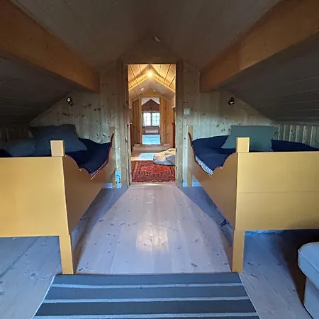 Spacious With Beautiful Views