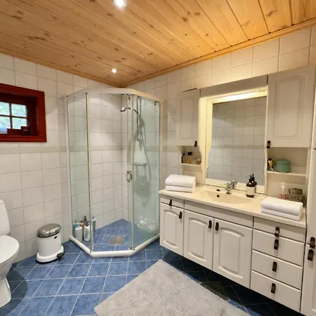 Spacious With Beautiful Views