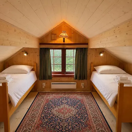 Spacious With Beautiful Views Ferienhaus *