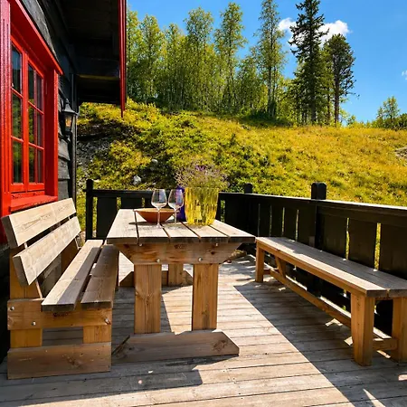 Spacious With Beautiful Views Ferienhaus